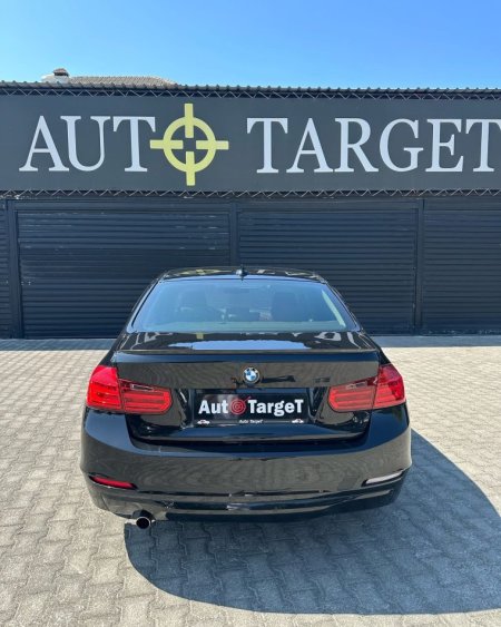 Tirane, shes makine BMW 328d XDRIVE Nafte, e zeze automatik Klima 8.500 €