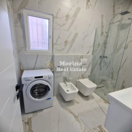 Tirane, jepet me qera apartament 2+1 Kati 1, 75 m² 800 € (Vasil Shanto)
