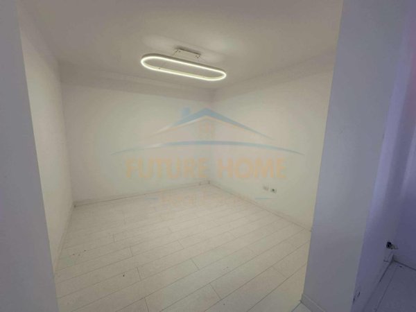Tirane, shitet apartament 1+1+Ballkon Kati 1, 51 m² 160.000 € (ZOG ZI)  UNA58589