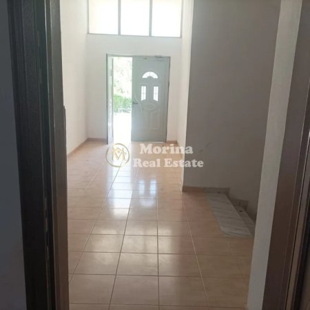 Tirane, shitet ambjent biznesi Kati 1, 100 m² 140.000 € (Fresk)