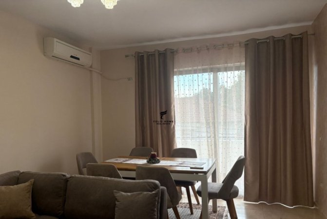 Tirane, jepet me qera apartament 2+1 Kati 2, 90 m² 600 € (PALLATI BRIGADAVE)