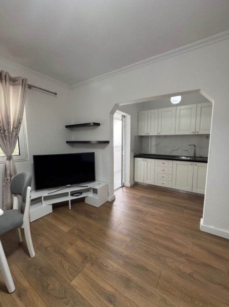 Tirane, shitet apartament 2+1 Kati 2, 73 m² 130.000 € (OXHAKU)