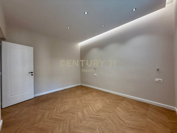 Tirane, shes apartament 2+1 Kati 4, 90 m² 255.000 € 