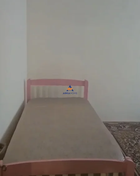Tirane, jepet me qera apartament 3+1+Ballkon Kati 4, 90 m² 650 € (PRANE FSHN,BULEVARDI ZOGU I PARE)