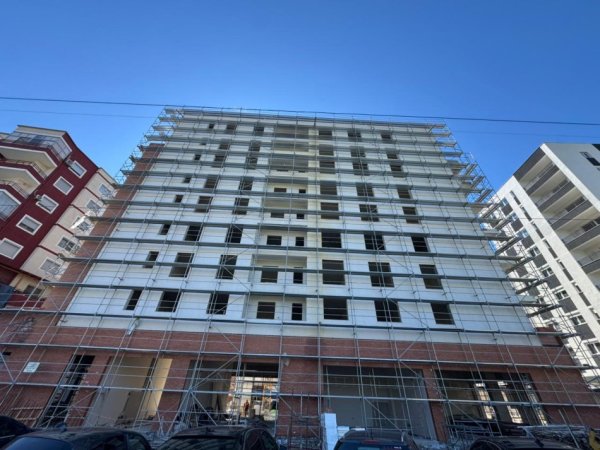 Tirane, shitet apartament 2+1+Aneks+Ballkon Kati 1, 100 m² 120.000 € (PASKUQAN)