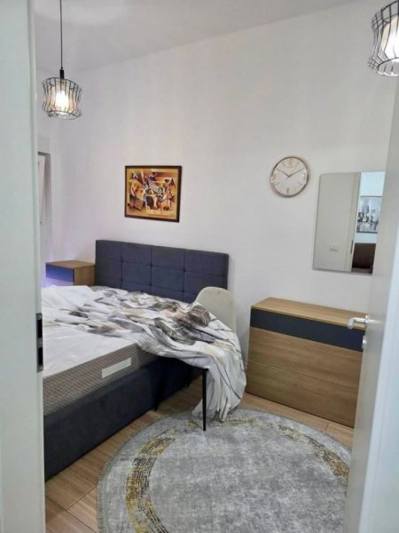 Tirane, Jepet me qera Apartament 1+1, Kati 3, 400€, Ali Dem, Kompleksi Mangalem 21