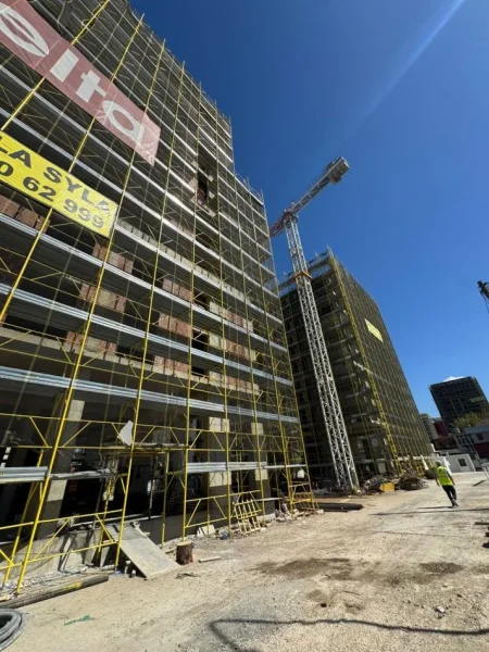 Tirane, shitet apartament 2+1+Aneks+Ballkon Kati 5, 115 m² 149.500 € (RRUGA 29 NENTORI)