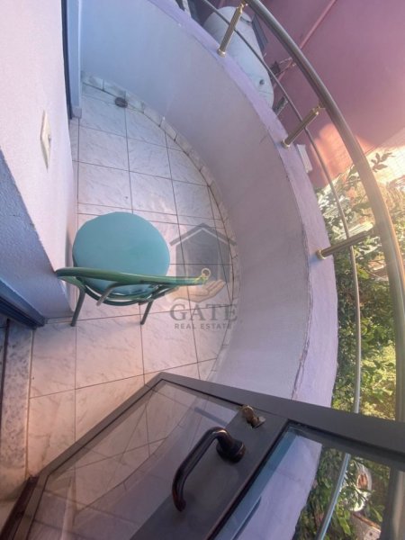 Durres, jepet me qera garsonier 1+1 Kati 2, 40 m² 220 € 