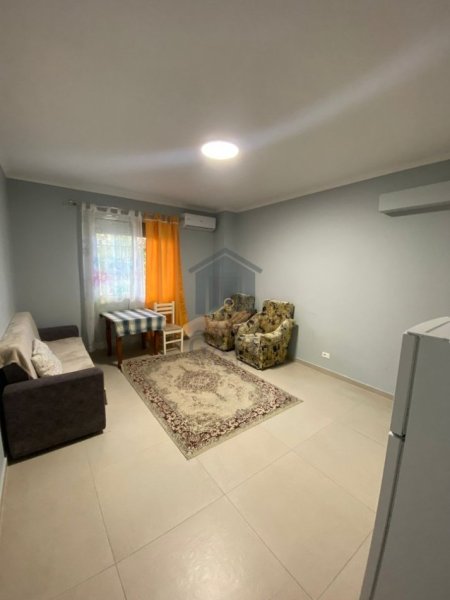 Durres, jepet me qera apartament 1+1 Kati 1, 50 m² 300 € 