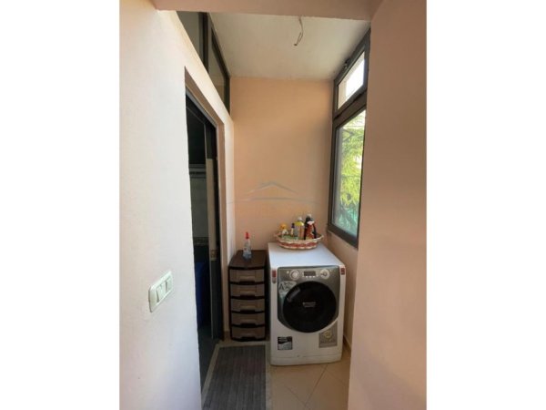 Tirane, shitet apartament Kati 3, 117 m² 225.000 € (RRUGA MINE PEZA)