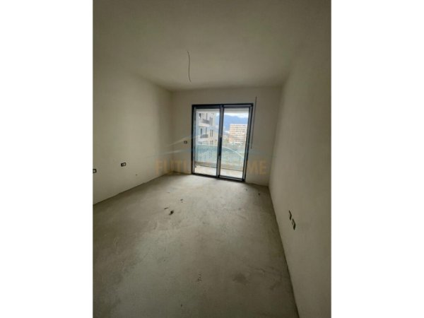 Tirane, shitet apartament Kati 5, 101 m² 175.000 € (DON BOSKO)