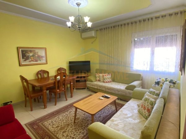 Tirane, shitet apartament Kati 5, 106 m² 185.000 € (RRUGA BARDHYL)