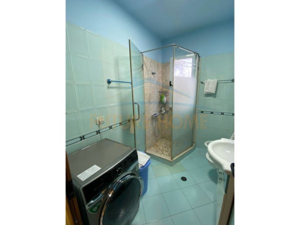 Tirane, shitet apartament Kati 5, 106 m² 185.000 € (RRUGA BARDHYL)