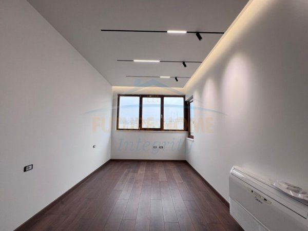 Tirane, shitet apartament Kati 2, 163 m² 600.000 € (LIQENI I THATE)