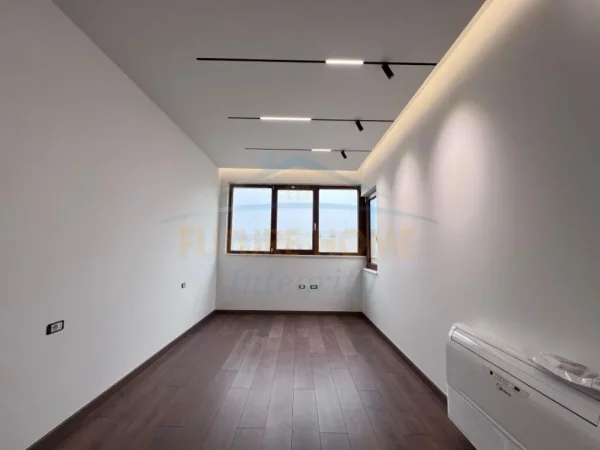Tirane, shitet apartament Kati 2, 163 m² 600.000 € (LIQENI I THATE)