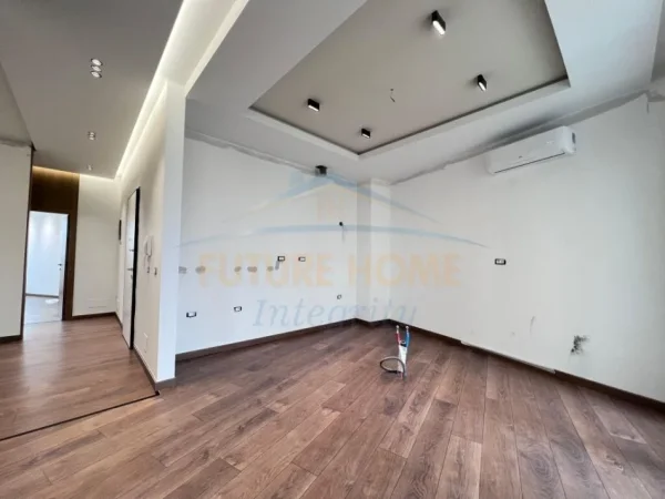 Tirane, shitet apartament Kati 2, 163 m² 600.000 € (LIQENI I THATE)