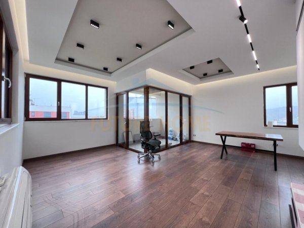 Tirane, shitet apartament Kati 2, 163 m² 600.000 € (LIQENI I THATE)