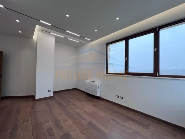 Tirane, shitet apartament Kati 2, 163 m² 600.000 € (LIQENI I THATE)