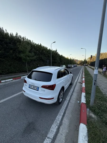 Tirane, shes makine audi Nafte, automatik Klima 250.000 km 9.000 €