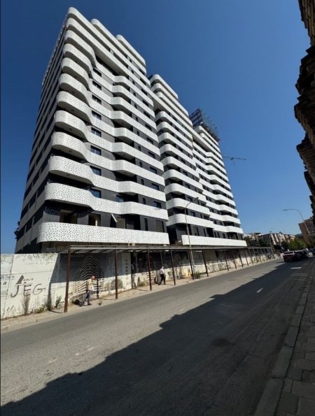 Tirane, shitet apartament 2+1 Kati 2, 108 m² 271.000 € (CORNER RESIDENCE)