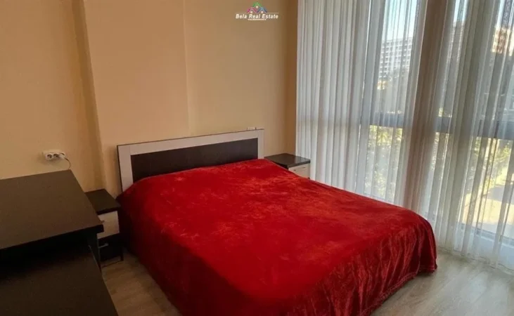 Tirane, jepet me qera apartament 2+1+Ballkon Kati 2, 90 m² 650 € (rezidenca Alba,)