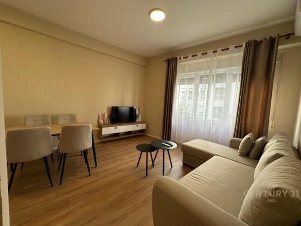 Tirane, jepet me qera apartament 1+1 Kati 2, 66 m² 600 € (Kompleksi Magnet)