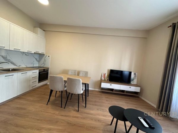 Tirane, jepet me qera apartament 1+1 Kati 2, 66 m² 600 € (Kompleksi Magnet)