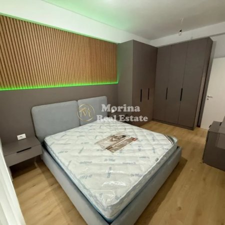 Tirane, jepet me qera apartament 1+1+Ballkon Kati 7, 60 m² 500 € (Ali Demi-Kompleksi Kadiu)