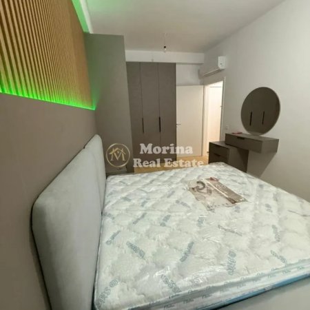 Tirane, jepet me qera apartament 1+1+Ballkon Kati 7, 60 m² 500 € (Ali Demi-Kompleksi Kadiu)