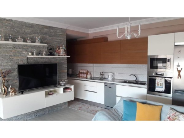 Durres, shitet apartament 2+1+Ballkon Kati 6, 120 m² 150.000 € 