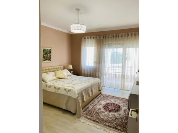Durres, shitet apartament 2+1+Ballkon Kati 6, 120 m² 150.000 € 