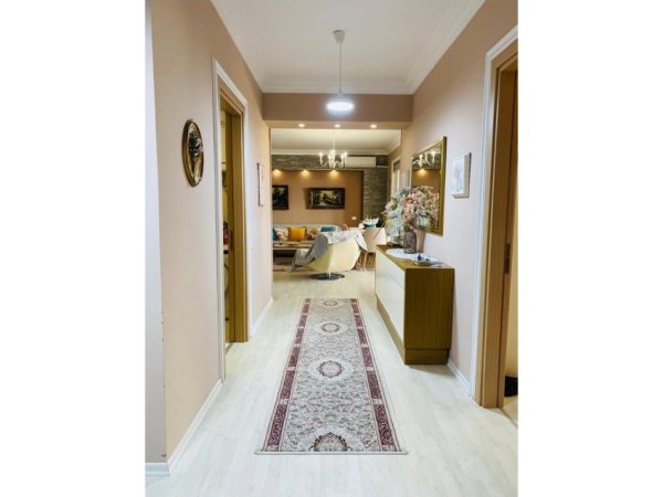 Durres, shitet apartament 2+1+Ballkon Kati 6, 120 m² 150.000 € 