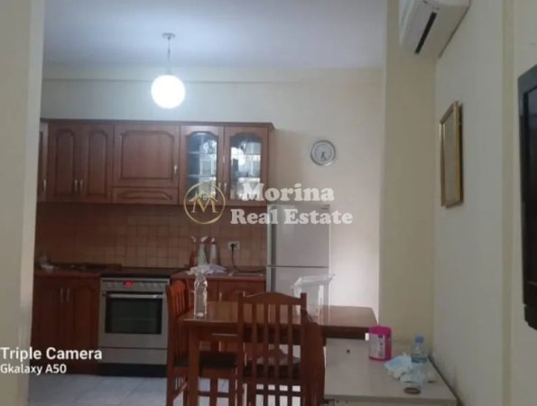 Tirane, jepet me qera shtepi 2+1+Ballkon Kati 2, 100 m² 400 € (5 Maji)