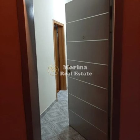 Tirane, jepet me qera shtepi 2+1+Ballkon Kati 2, 100 m² 400 € (5 Maji)