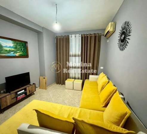 Tirane, jepet me qera apartament 1+1+Ballkon Kati 4, 60 m² 450 € (Astir)