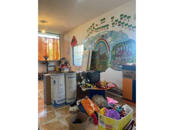 Durres, shitet ambjent biznesi , 346 m² 180.000 € 