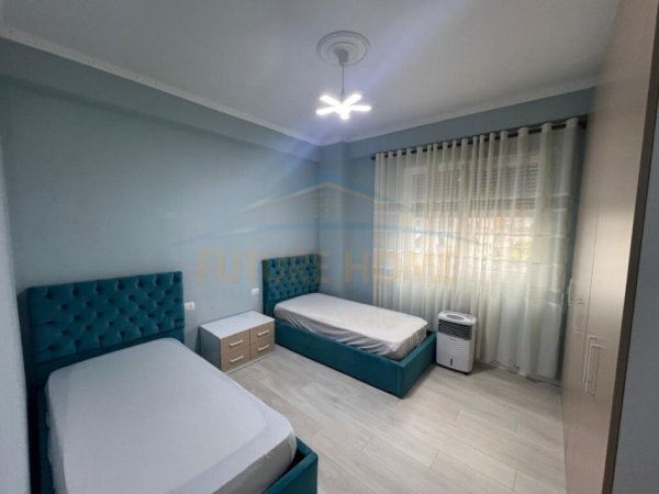 Tirane, shitet Kati 1, 103 m² 193.000 € (PORCELAN)