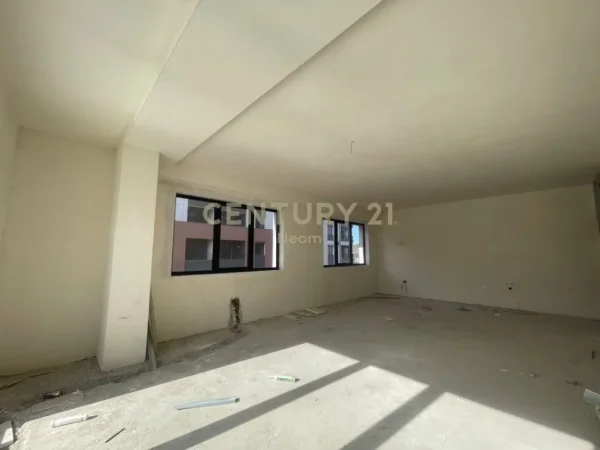 Tirane, shitet apartament 2+1+Aneks+Ballkon Kati 7, 152 m² 286.065 € (Neom124666)