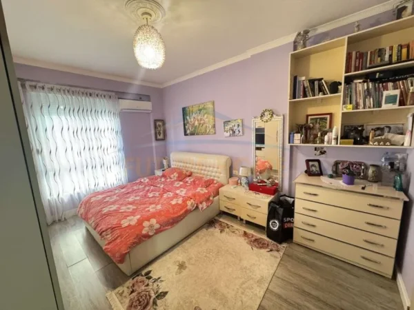 Tirane, shitet apartament Kati 2, 107 m² 239.000 € (ISH PARKU)