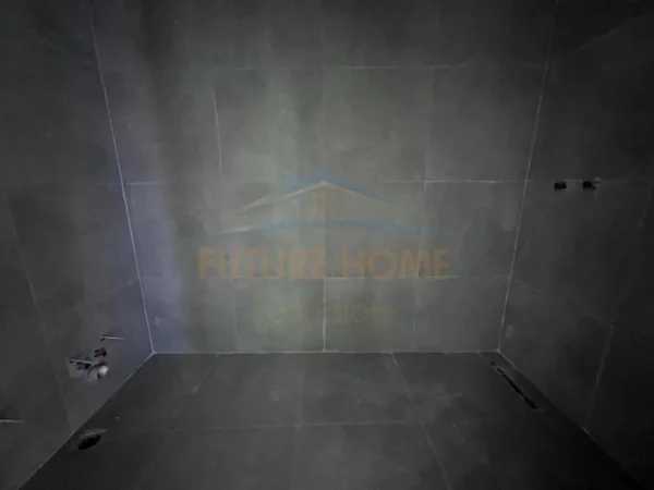 Tirane, shitet apartament Kati 5, 120 m² 169.260 € (RRUGA 5 MAJI)