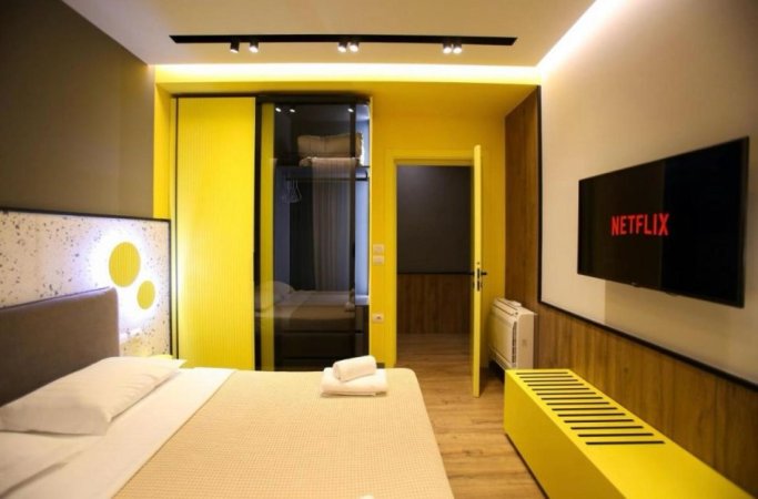 Vlore, jepet me qera apartament 2+1+Ballkon Kati 4, 126 m² 1.200 € (Lungomare)