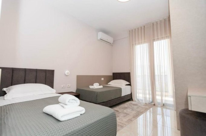 Vlore, jepet me qera apartament 2+1+Ballkon , 82 m² 550 € (Shkolla Muzikes)