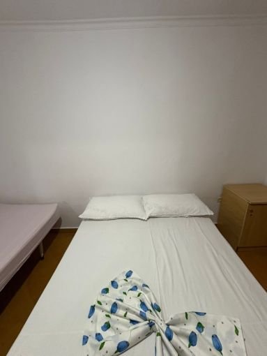 Tirane, jepet me qera apartament 1+1 Kati 0, 60 m² 370 € (Prane Spitalit QSUT)