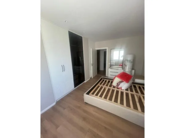 Tirane, shitet apartament Kati 5, 88 m² 270.000 € (DONIKA CENTER QENDER)