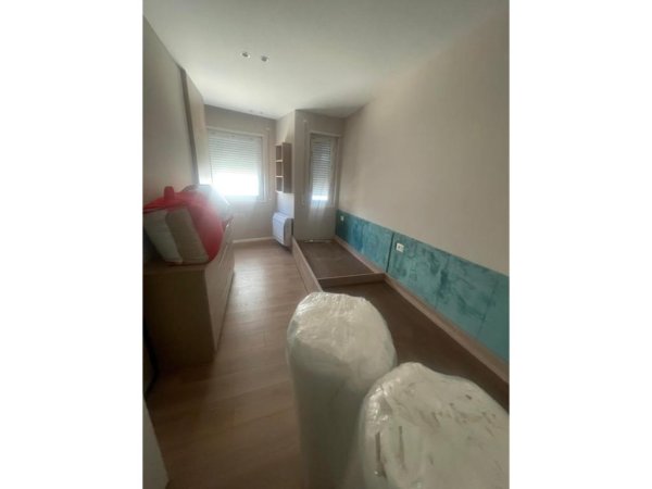 Tirane, shitet apartament Kati 5, 88 m² 270.000 € (DONIKA CENTER QENDER)