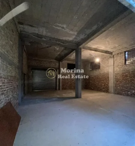 Tirane, jepet me qera ambjent biznesi Kati 1, 131 m² 750 € (Kombinat)