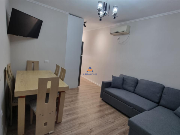 Tirane, jepet me qera apartament 1+1 Kati 7, 60 m² 566 € (Don Bosko)