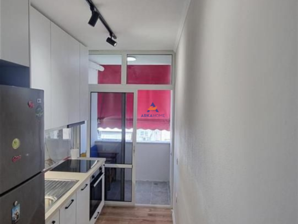 Tirane, jepet me qera apartament 1+1 Kati 7, 60 m² 566 € (Don Bosko)