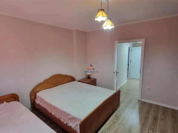 Tirane, jepet me qera apartament 1+1 Kati 7, 60 m² 566 € (Don Bosko)