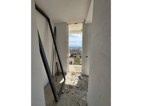 Gjiri Lalezit | Hamallaj, shitet apartament 3+1+Ballkon Kati 5, 159 m² 390.000 € (Hamallaj, Gjiri i Lalzit,Durrës.)